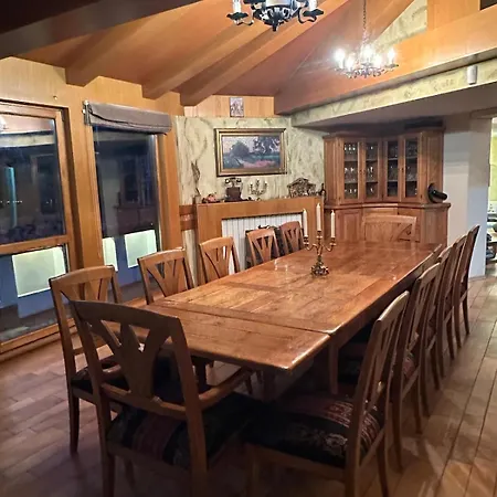 Tiana 7-bedroom Luxury Луксозна вила