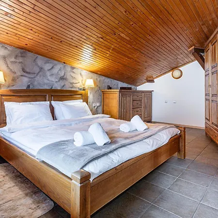 Tiana 7-bedroom Luxury