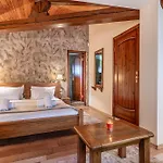 Tiana 7-bedroom Luxury Villa *