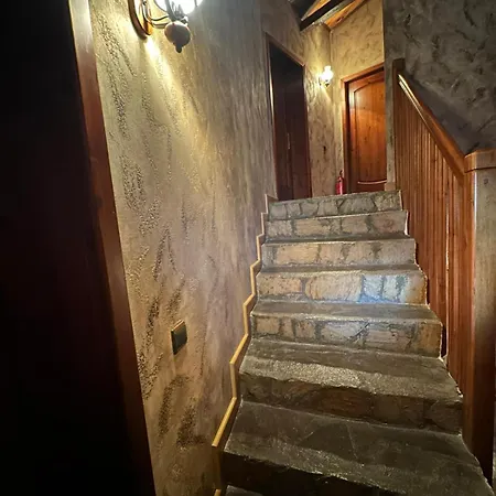 Tiana 7-bedroom Luxury 빌라 반스코