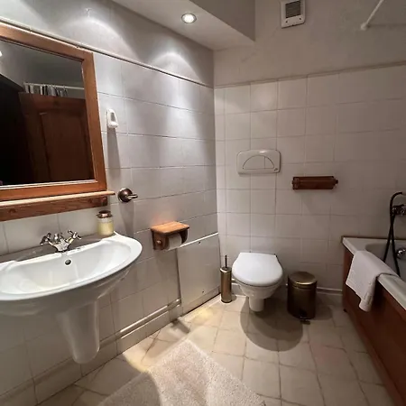 Tiana 7-bedroom Luxury 반스코