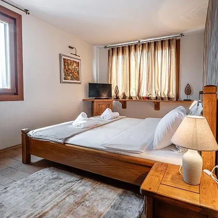 Villa Tiana 7-bedroom Luxury Bansko