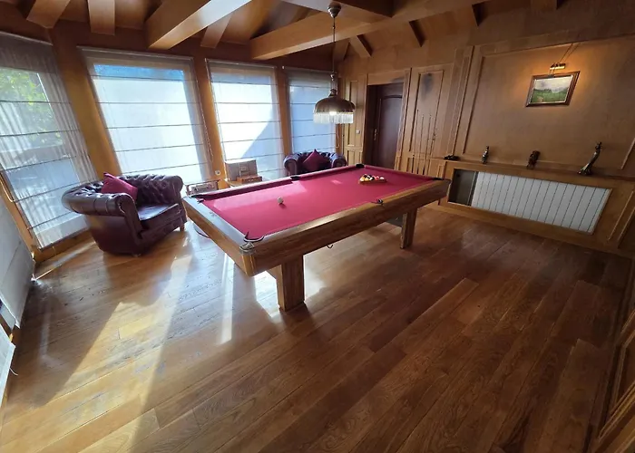 Tiana 7-bedroom Luxury * Bansko