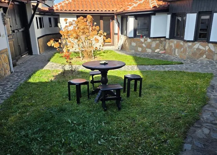 Tiana 7-bedroom Luxury Villa