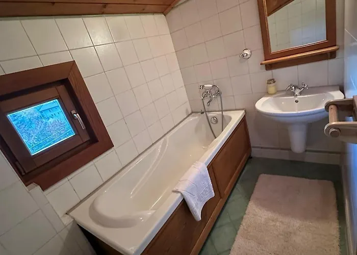 Villa Tiana 7-bedroom Luxury