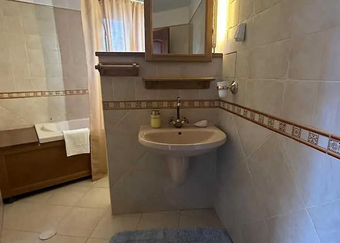 Tiana 7-bedroom Luxury Villa Bansko