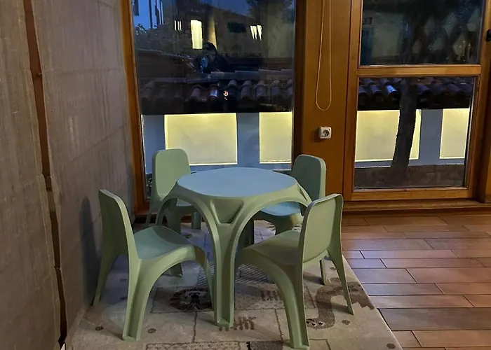 Tiana 7-bedroom Luxury