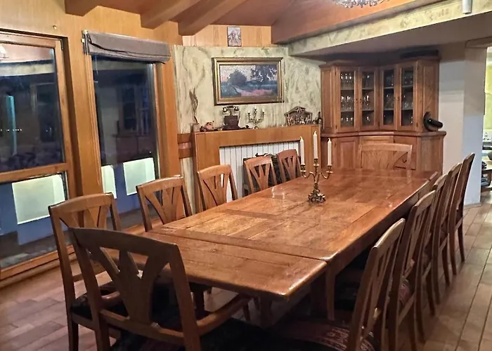 Tiana 7-bedroom Luxury Villa