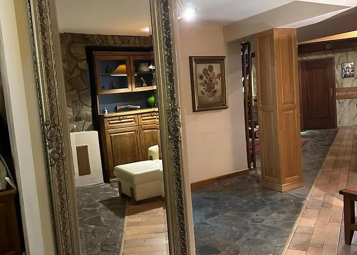 Tiana 7-bedroom Luxury Bansko
