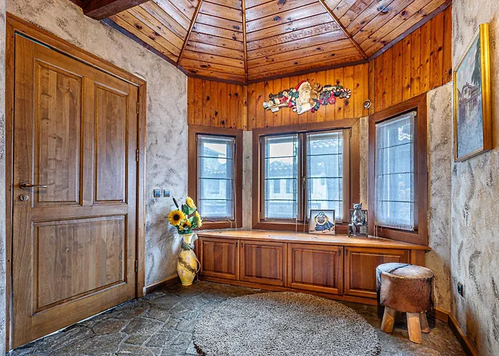 Villa Tiana 7-bedroom Luxury *