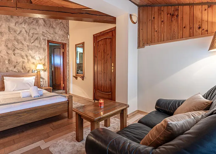 Tiana 7-bedroom Luxury